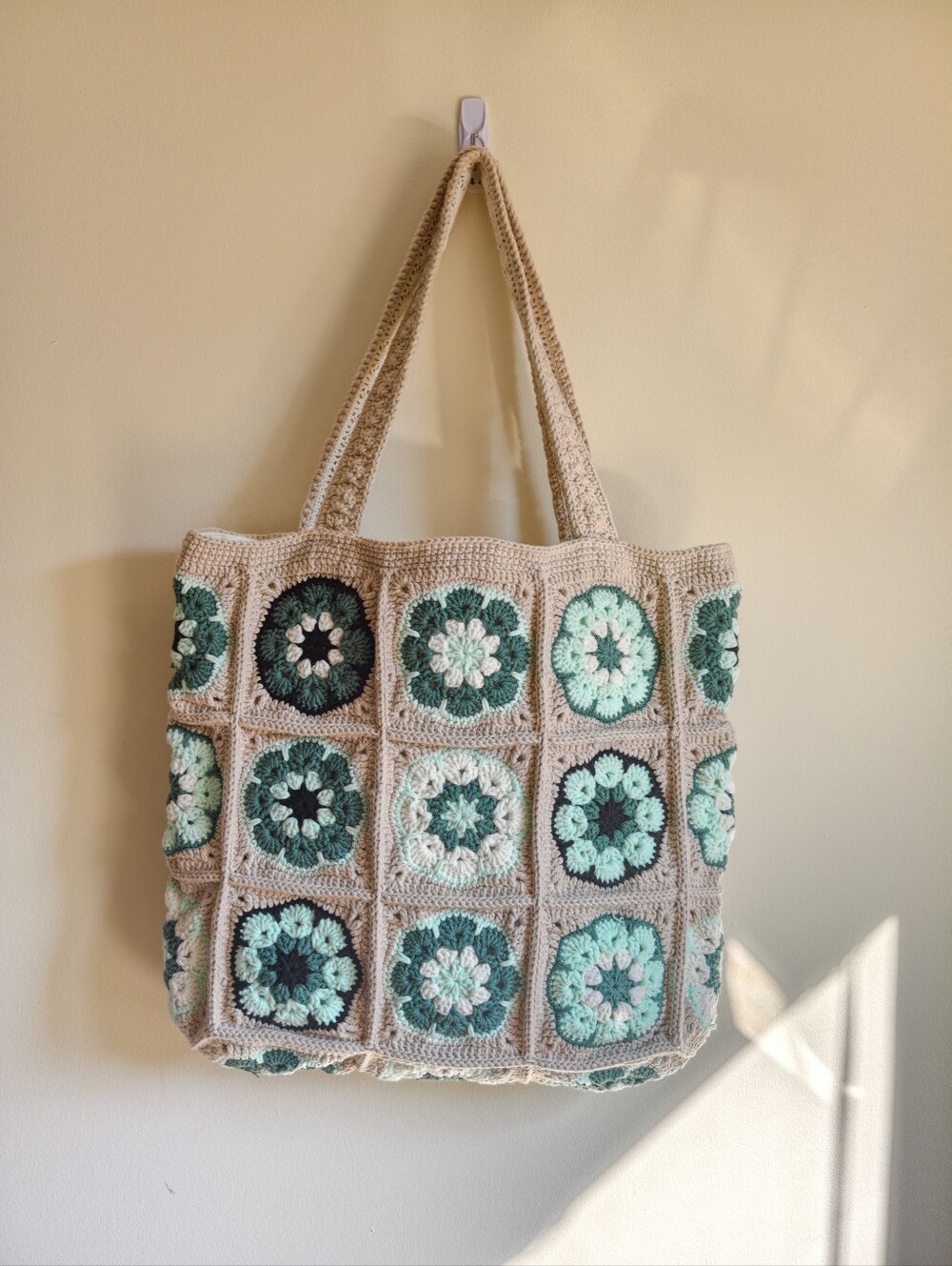 Crochet Floral Square Tote in Beige and Teal